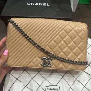 CHANEL flap coco bag